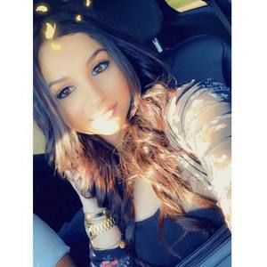 Meet your Posher, Neda